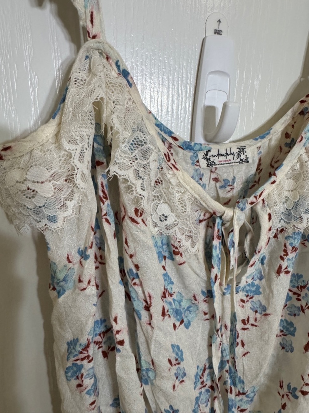 Free People Intimately Ivory Blue Floral Bodysuit Ruffle Boho Cottagecore XS - Picture 3 of 8